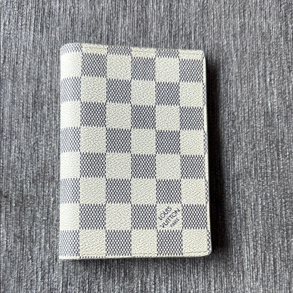 Checkered Passport Holder
